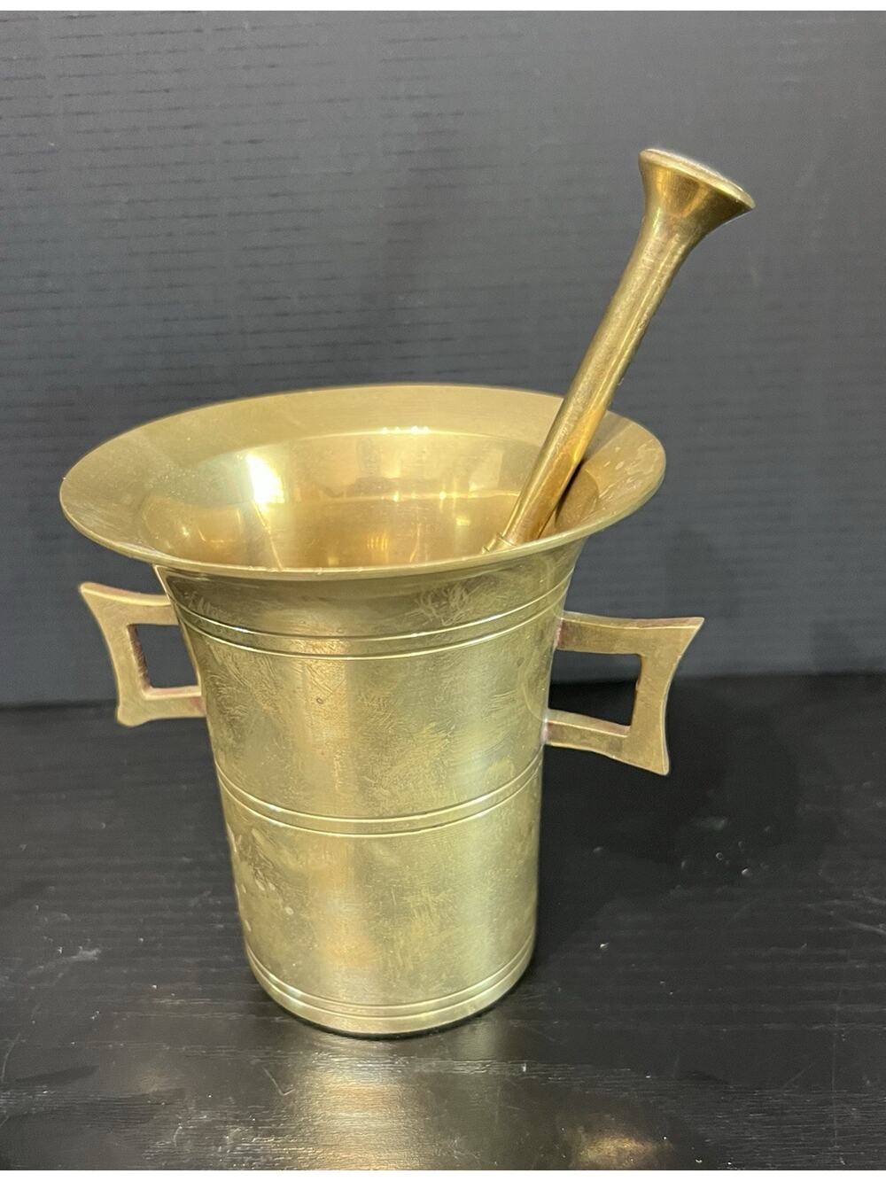 Antique Vintage Thick Heavy Solid Brass Large Mortar and Pestle 5 pounds 8 oz.